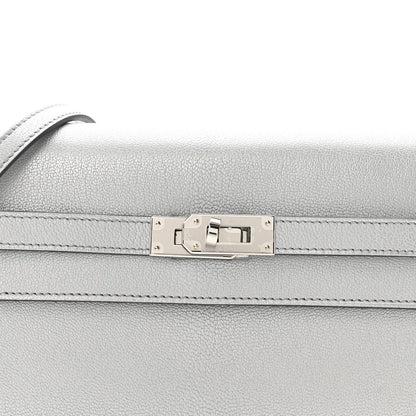 Metallic Chevre Chamkilight Kelly Wallet To Go Argent