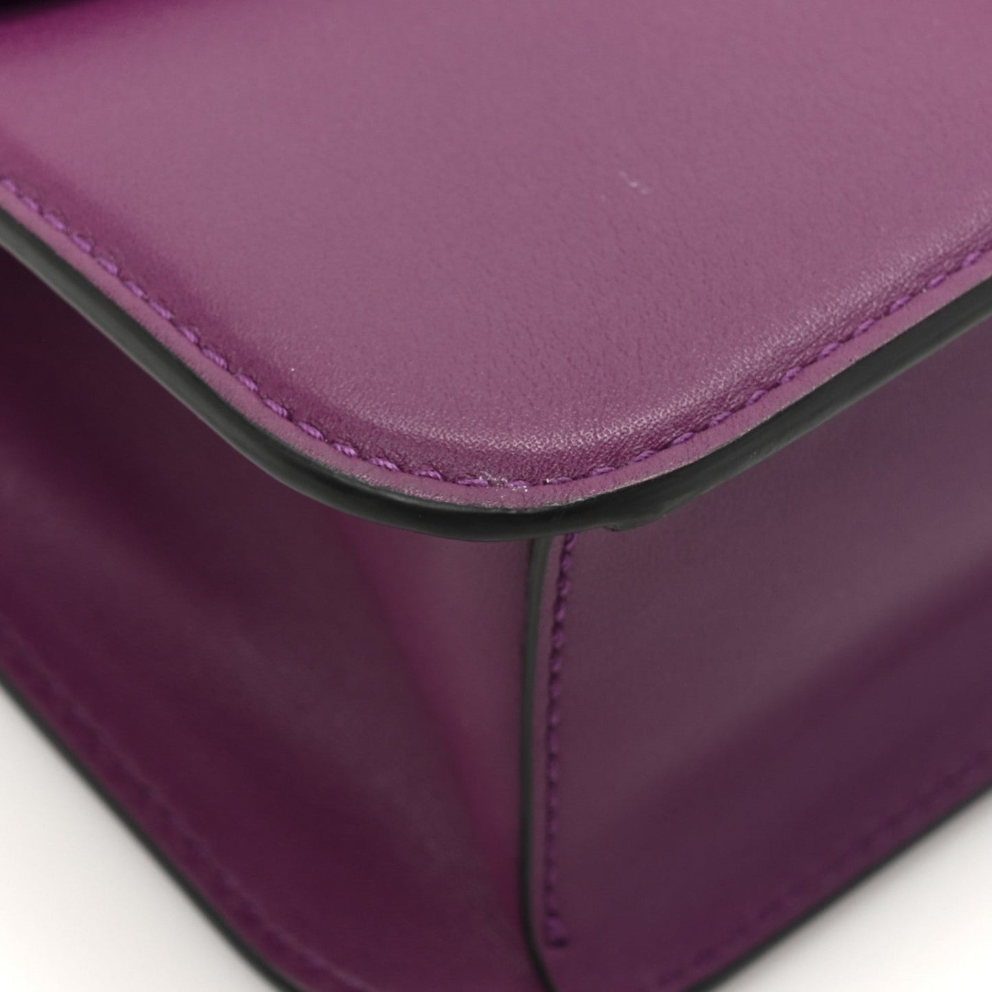 Calfskin Vlogo Loco Shoulder Bag Prune