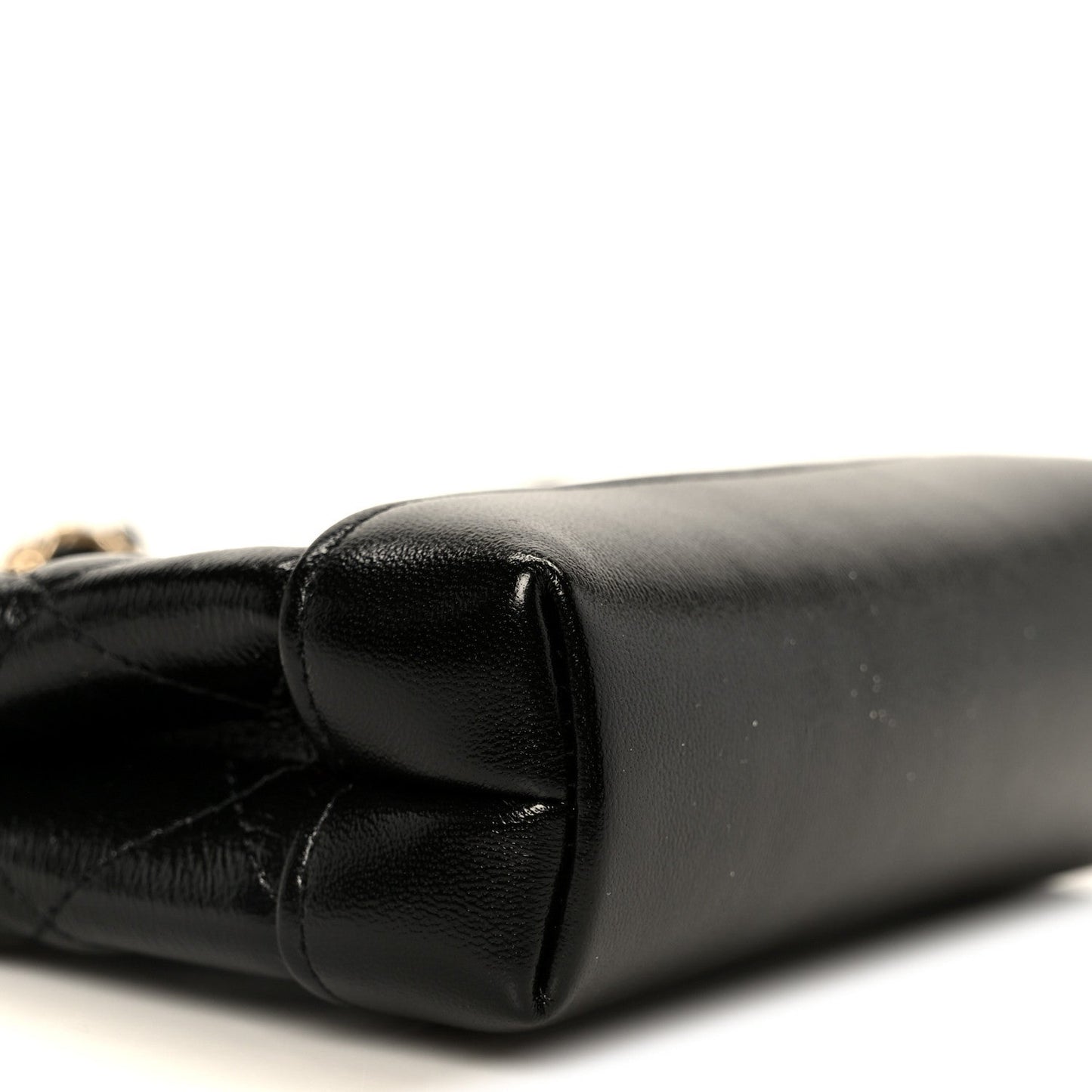 Shiny Lambskin Quilted Micro 31 Clutch With Chain Black