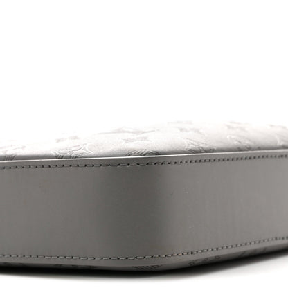 Calfskin Monogram Shadow Trio Messenger Anthracite Gray