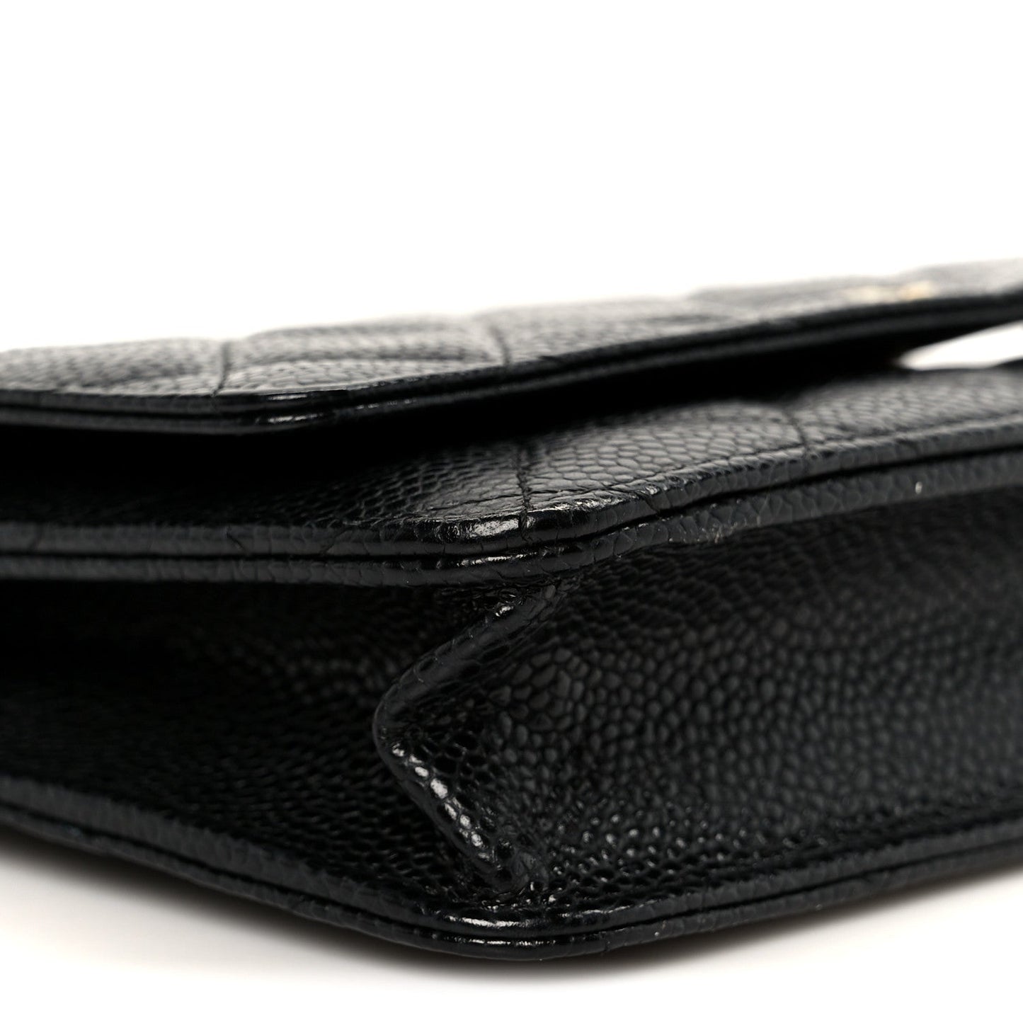 Caviar Quilted Wallet on Chain WOC Black