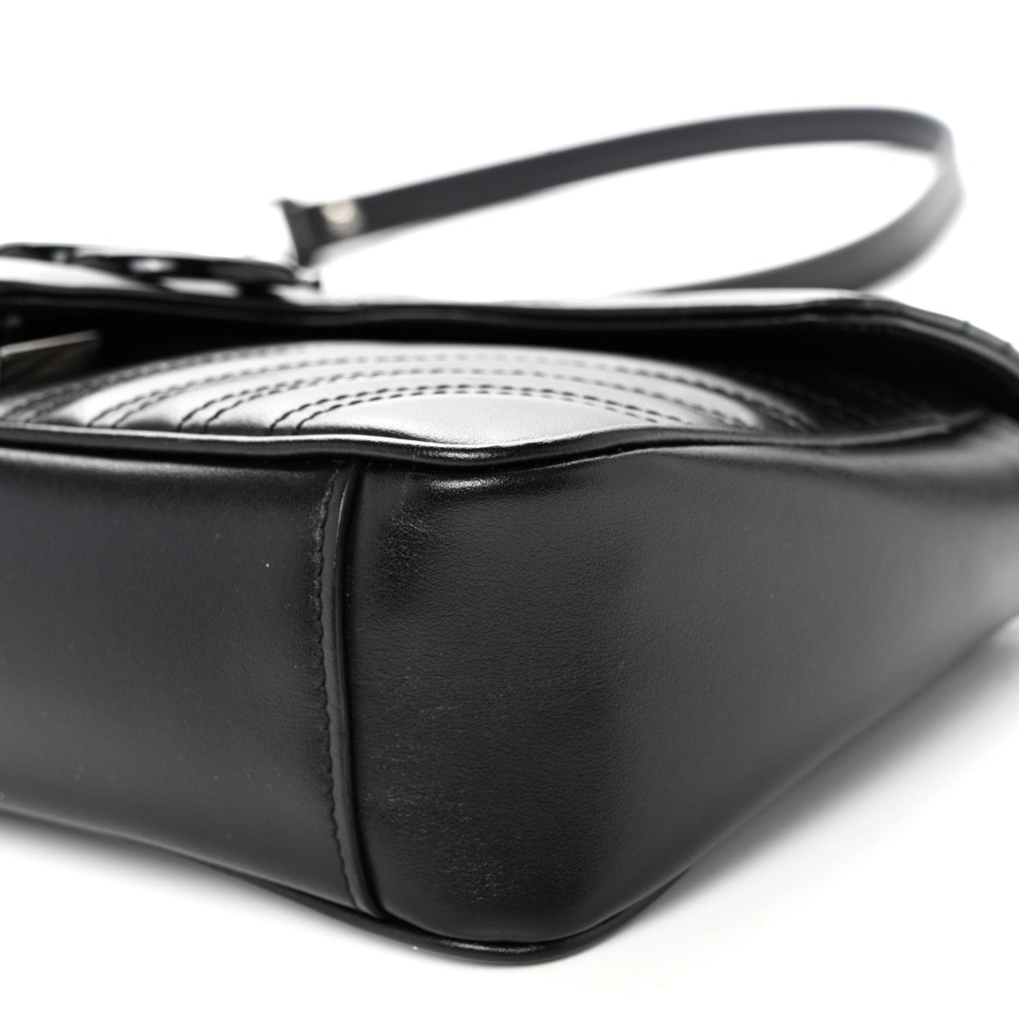 Calfskin Matelasse Monochrome Small GG Marmont Shoulder Bag Black