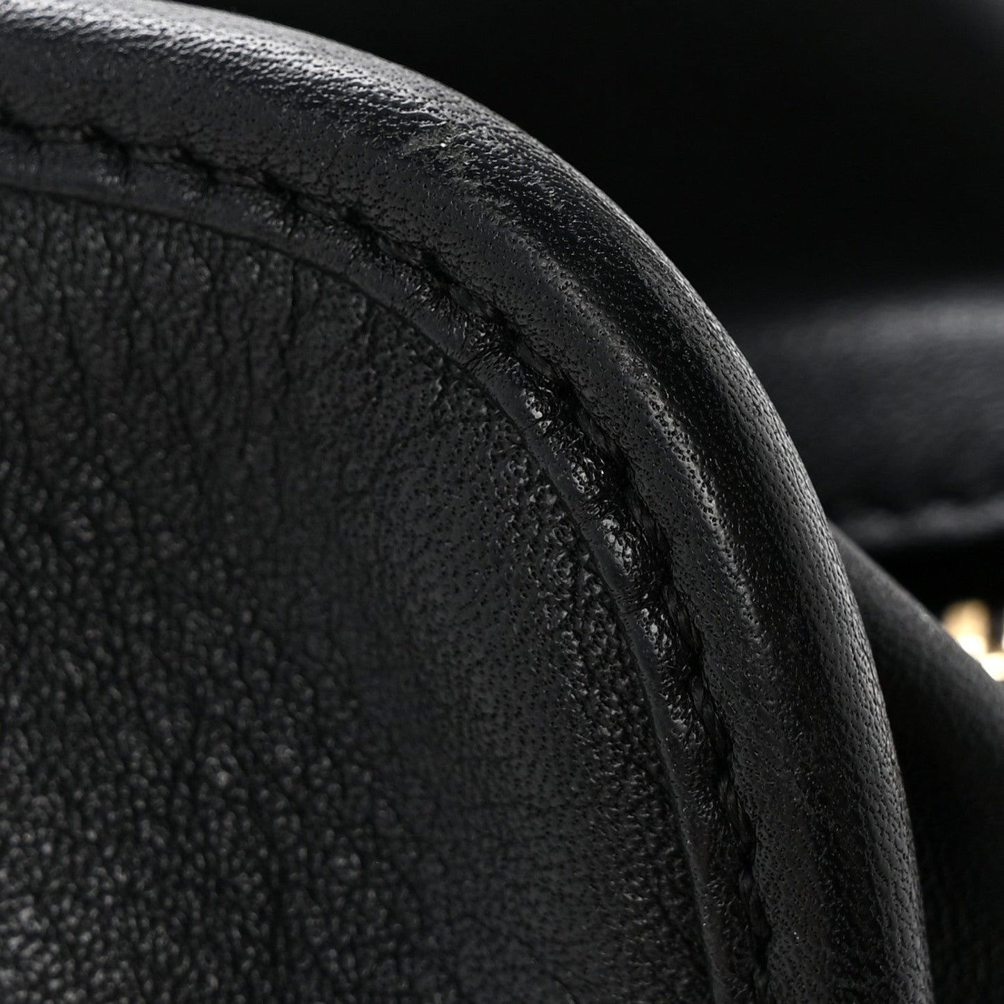 Calfskin Amazona 28 Black