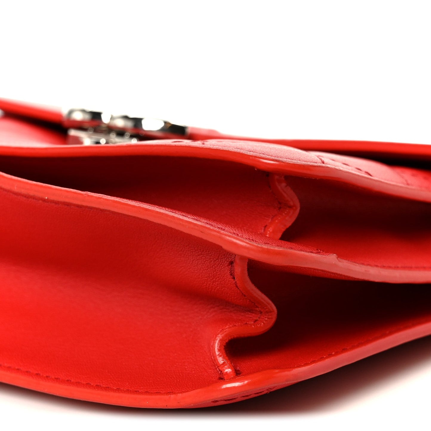 Grained Calfskin Quilted Large CC Box Flap Red