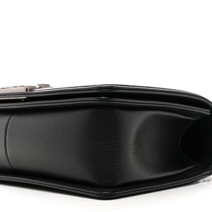 Caviar Quilted Medium Boy Flap Black