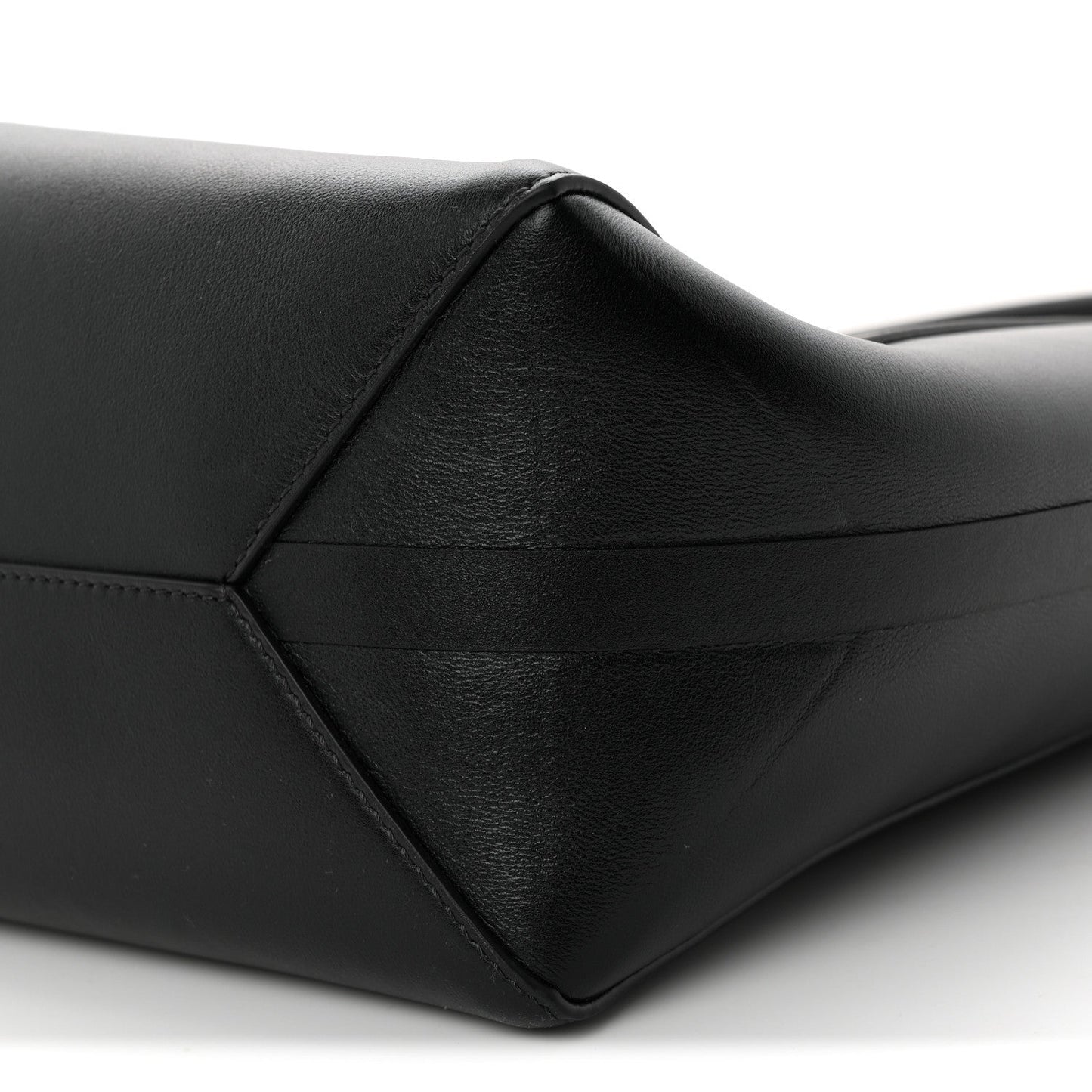 Calfskin Vlogo Medium Locker Tote Black