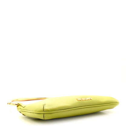 Smooth Calfskin Le Bisou Mousqueton Green