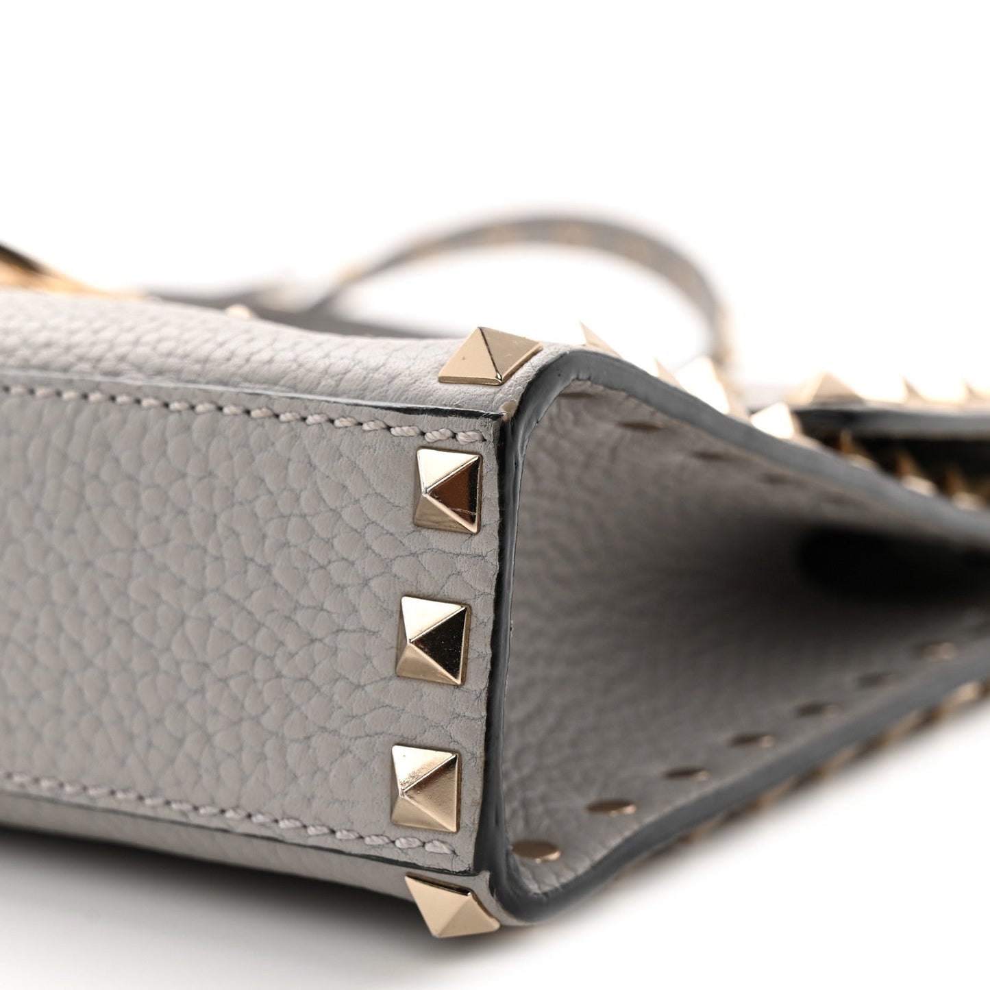 Pebbled Calfskin Medium Rockstud Flip Lock Crossbody Bag Pastel Grey