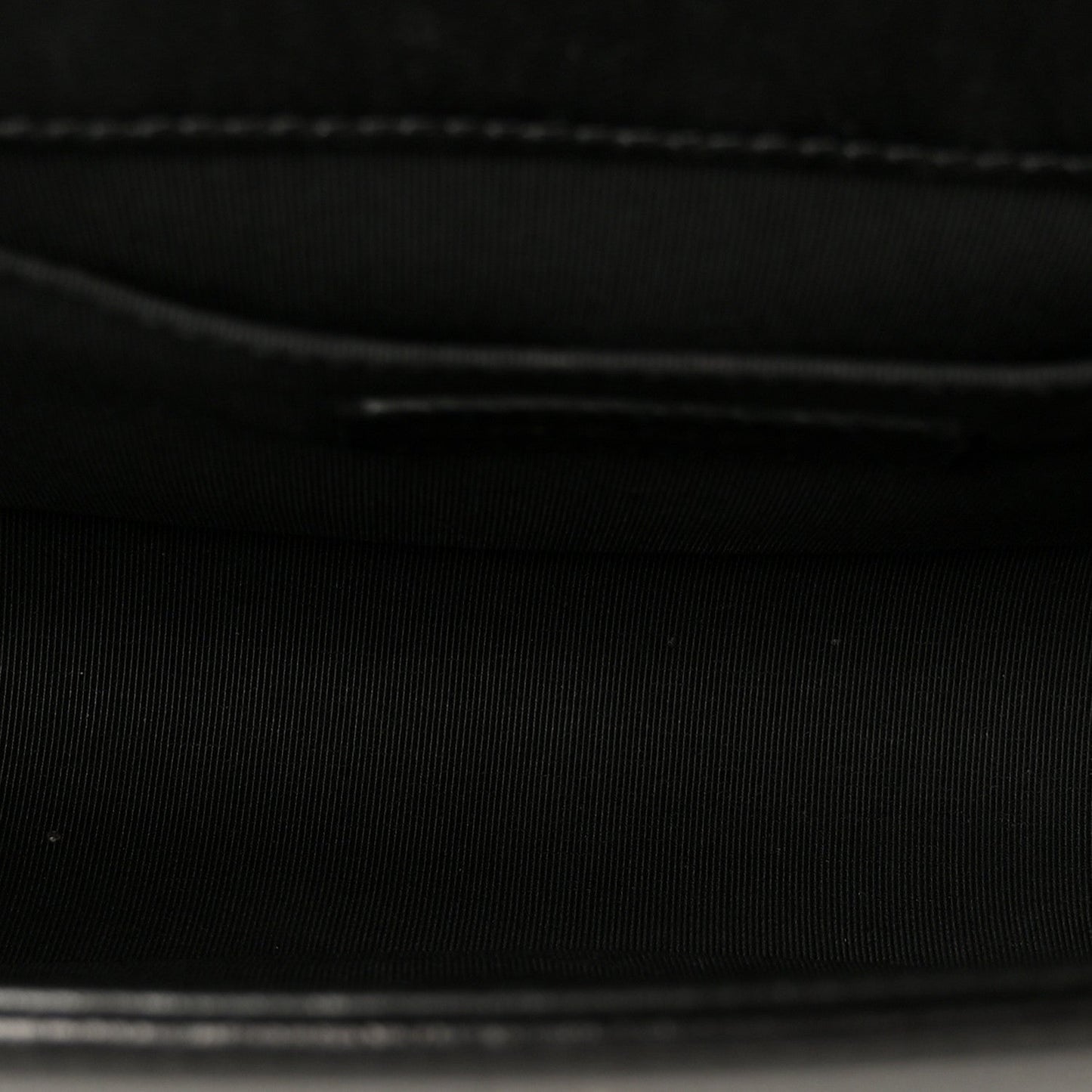 Lambskin Quilted Medium Boy Flap Black