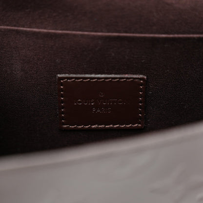 Vernis Pochette Felicie Chain Wallet Amarante