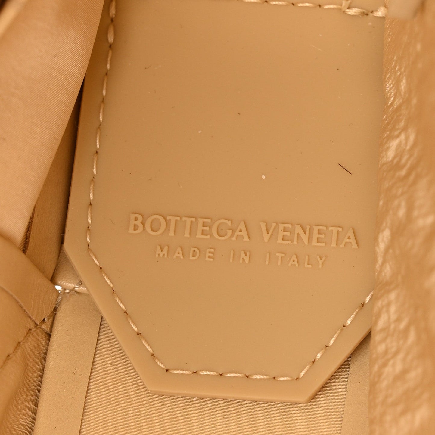 Paper Calfskin Maxi Intrecciato Cassette Crossbody Bag Porridge