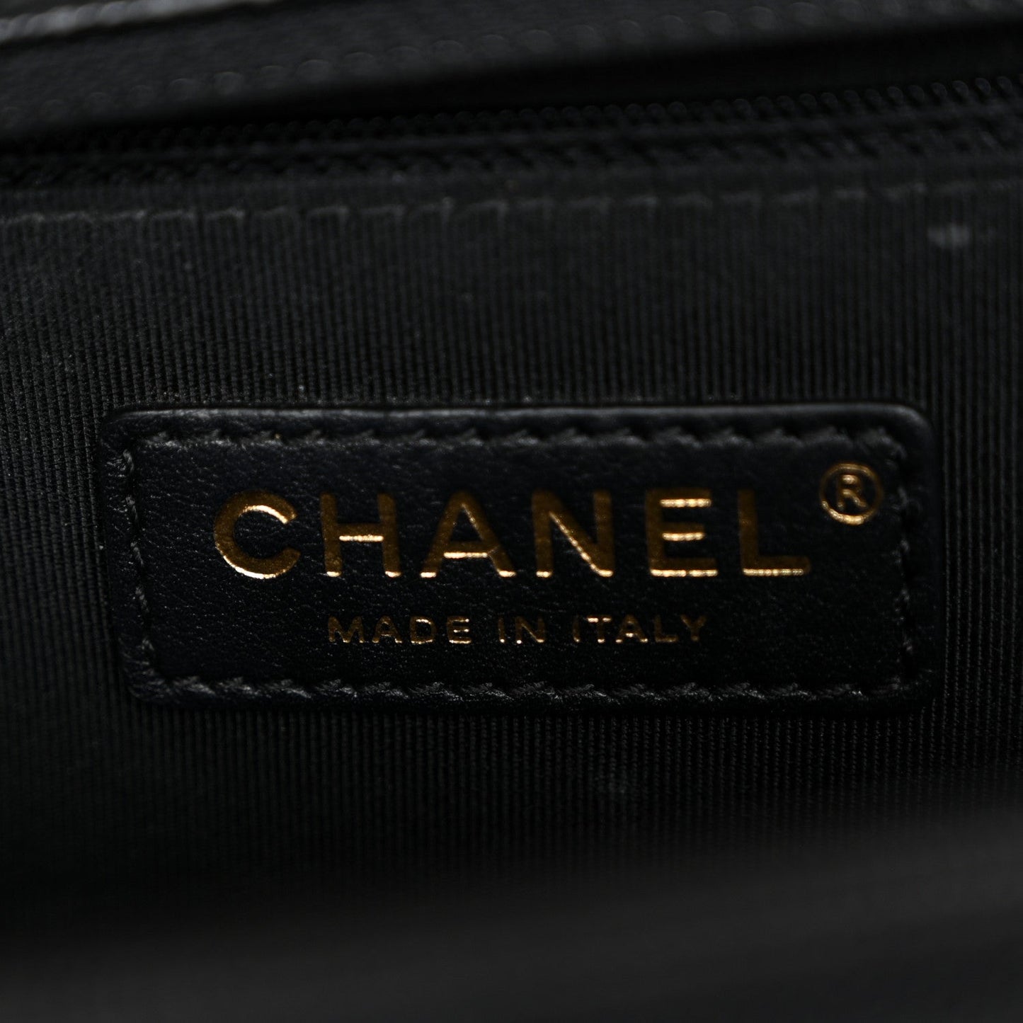 Caviar Quilted Large Boy Flap Black