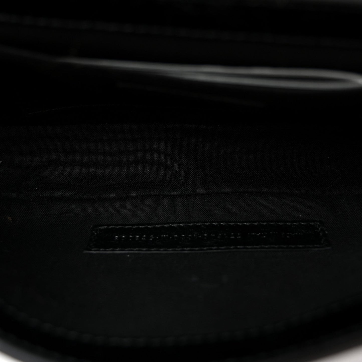 Agneau Arena Monochrome Small Le Cagole Sling Bag Black