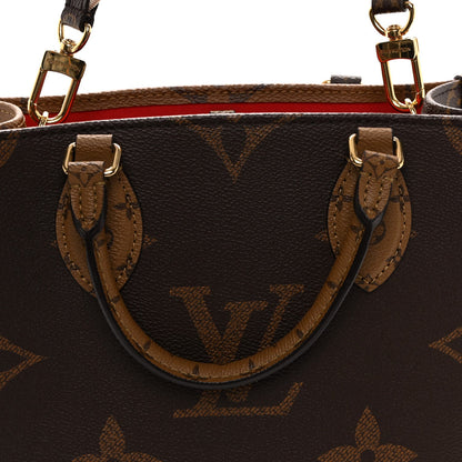 Reverse Monogram Giant Onthego PM