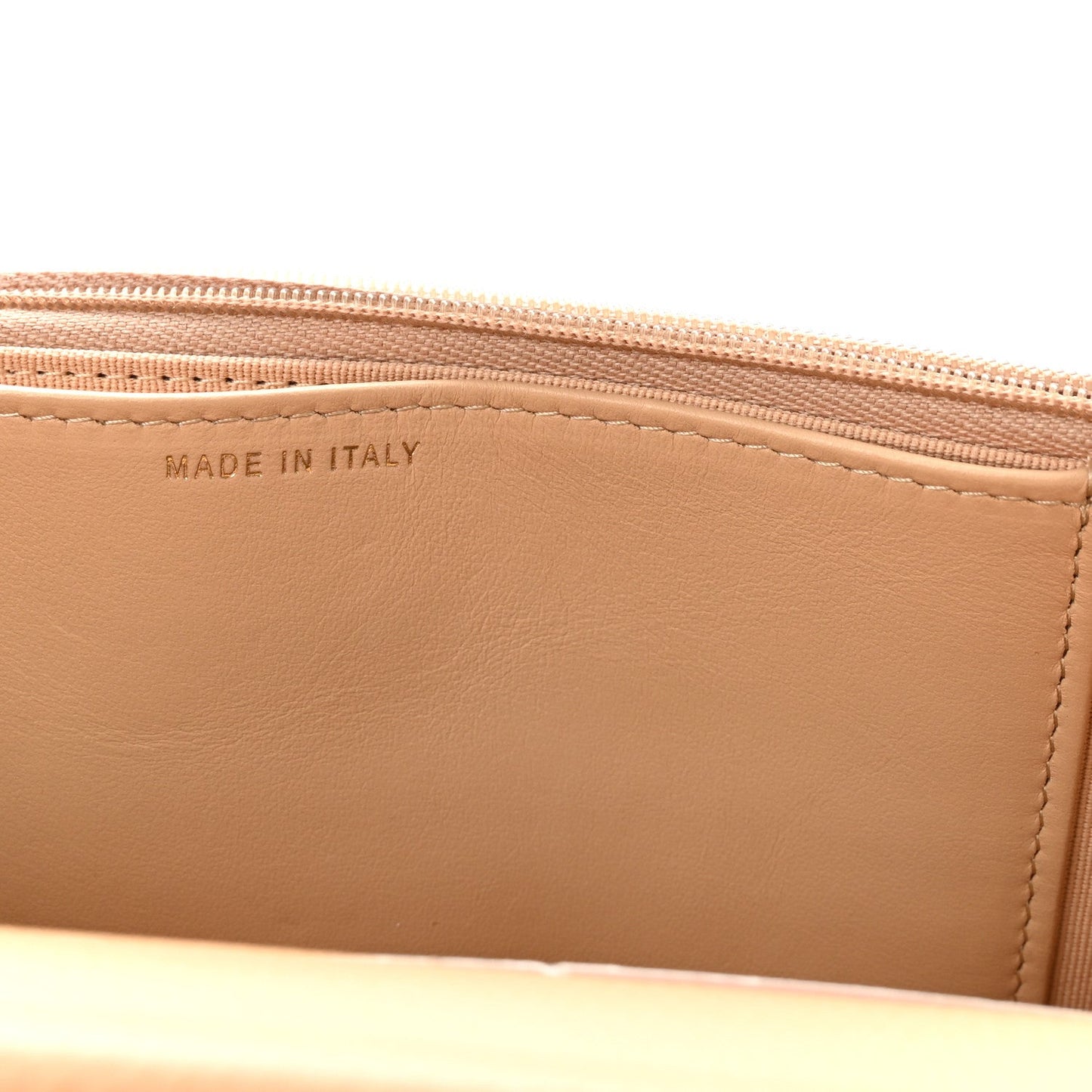 Caviar Quilted Wallet on Chain WOC Beige