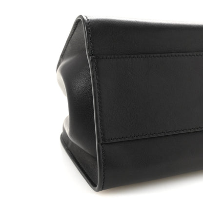 Smooth Calfskin Peggy Bag Black