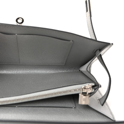 Metallic Chevre Chamkilight Kelly Wallet To Go Argent
