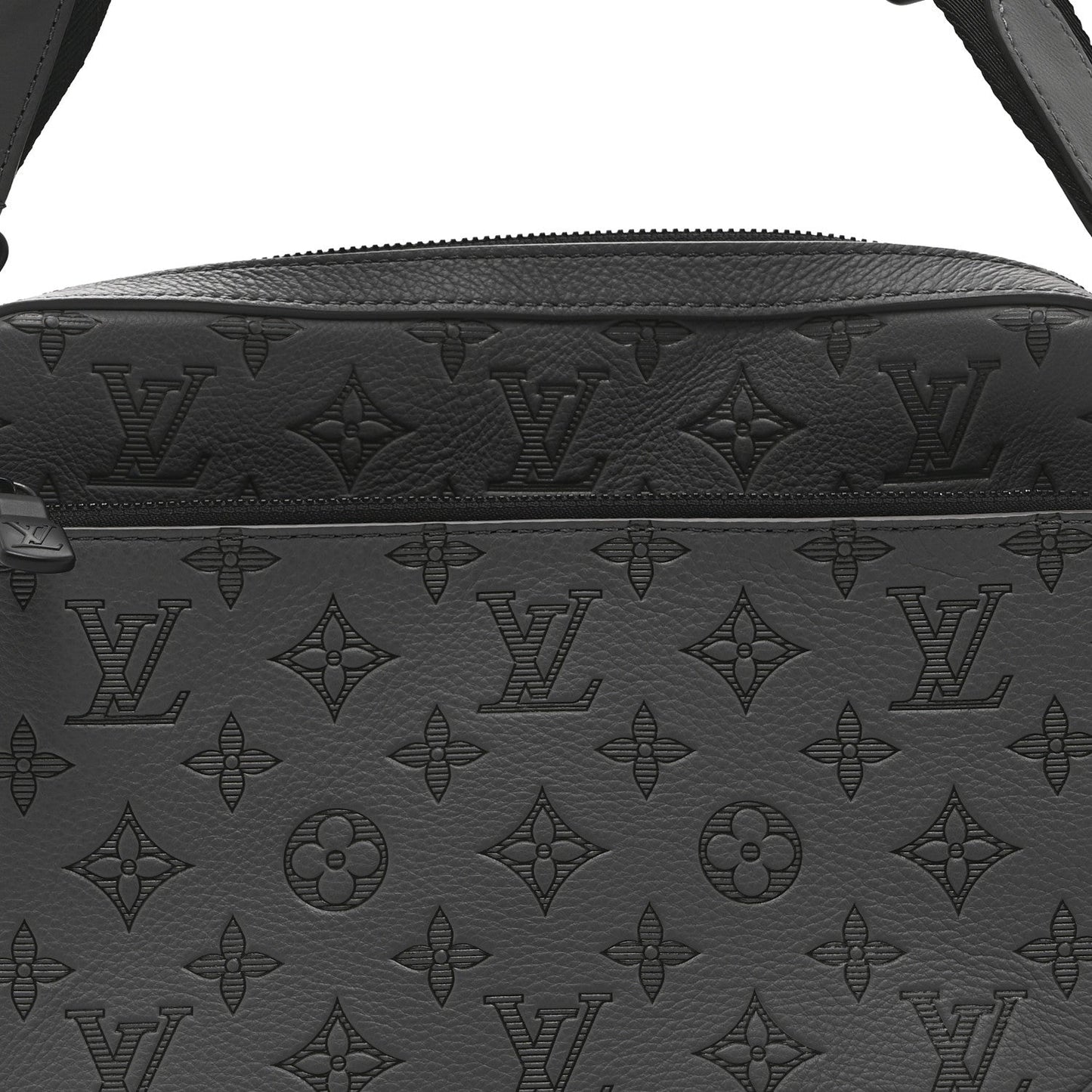 Calfskin Monogram Shadow Trio Messenger Anthracite Gray