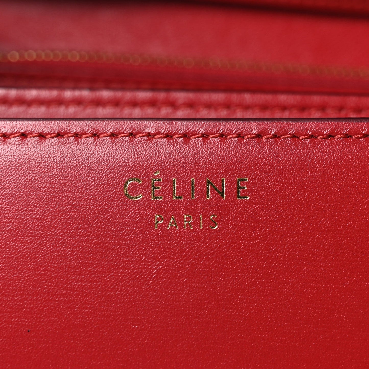 Box Calfskin Medium Classic Box Flap Bag Red