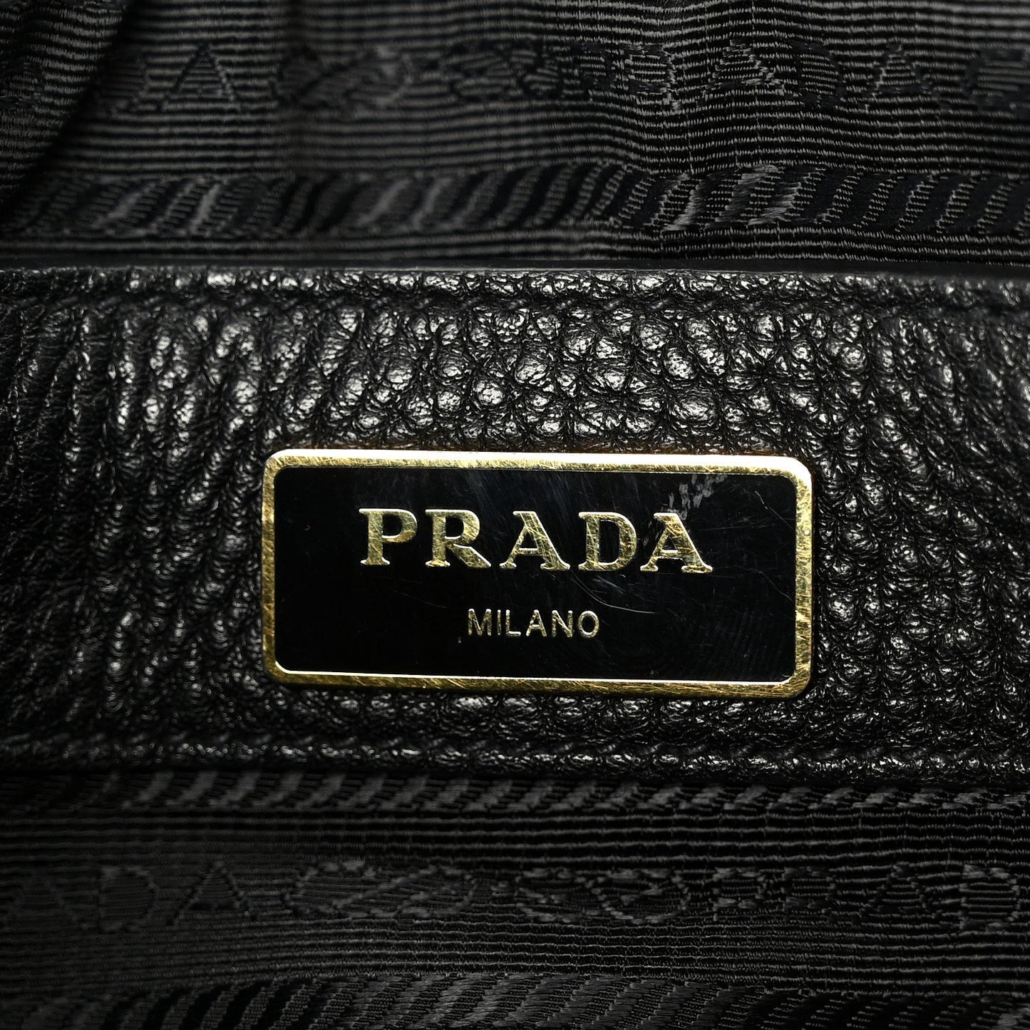 Vitello Daino Embossed Logo Flap Shoulder Bag Black
