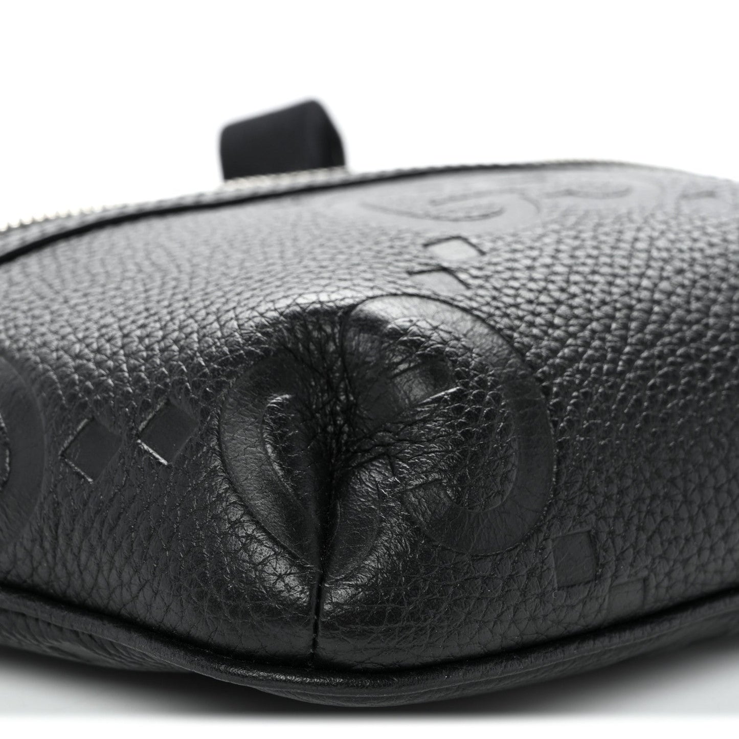 Piuma Calfskin Jumbo GG Embossed Small Belt Bag Black