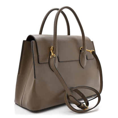 Small Classic Grain Calfskin Seaton Clay