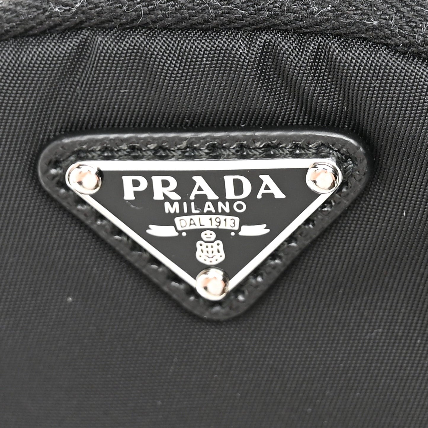 Re-Nylon Saffiano Re-Edition 2005 Shoulder Bag Black