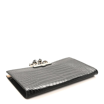 Calfskin Crocodile Embossed Knuckle Flat Clutch Black
