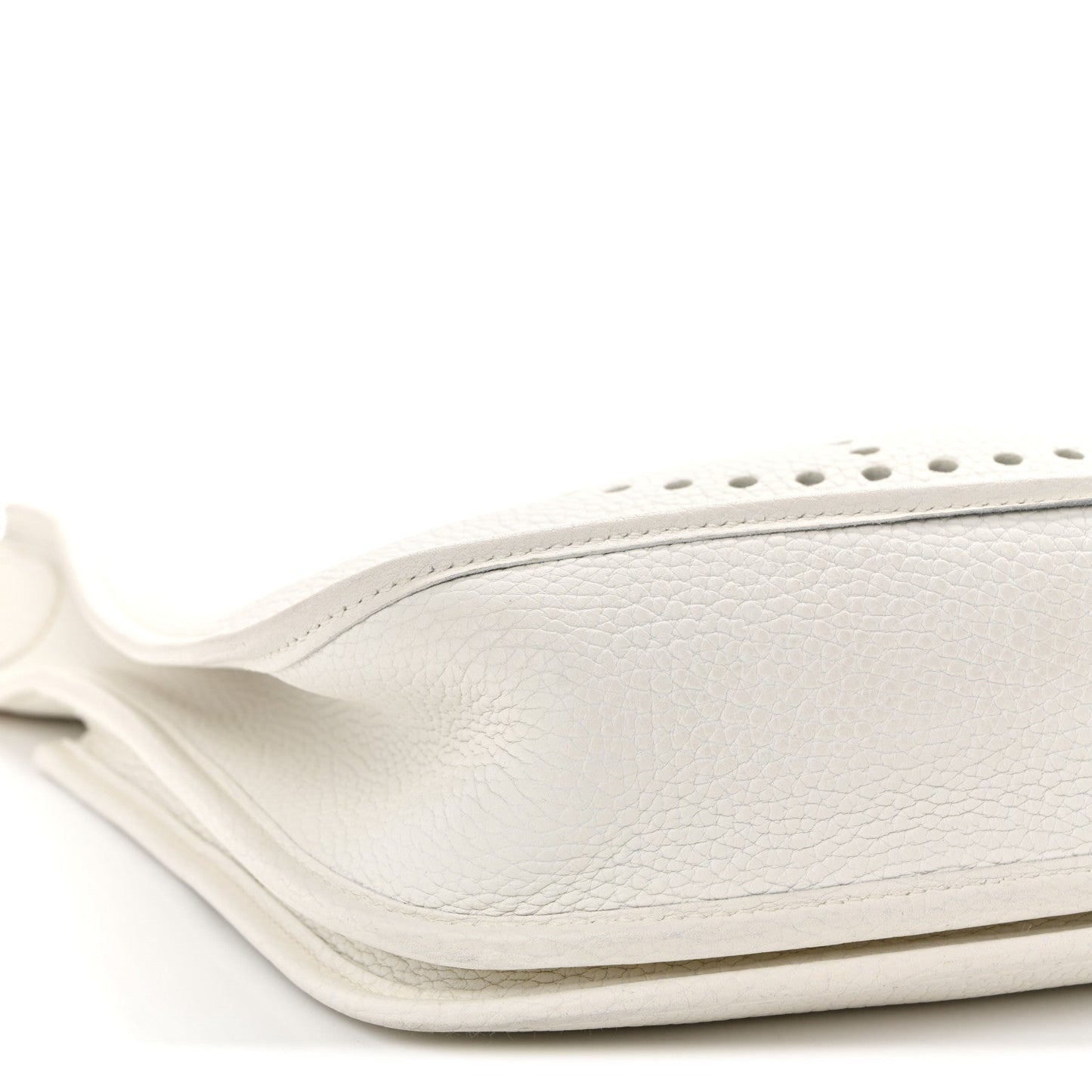 Taurillon Clemence Evelyne II PM White