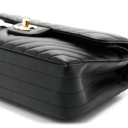 Lambskin Chevron Quilted Small Double Flap Black