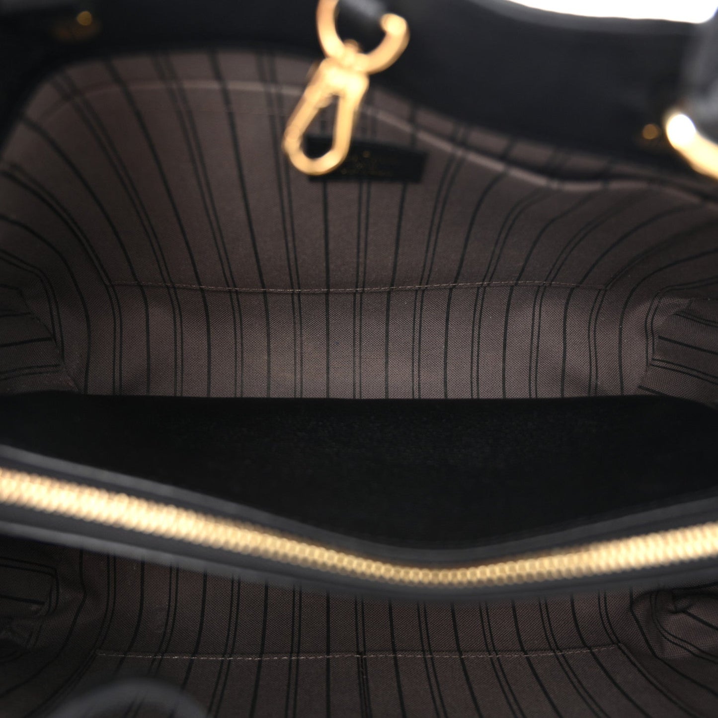 Empreinte Montaigne MM Black