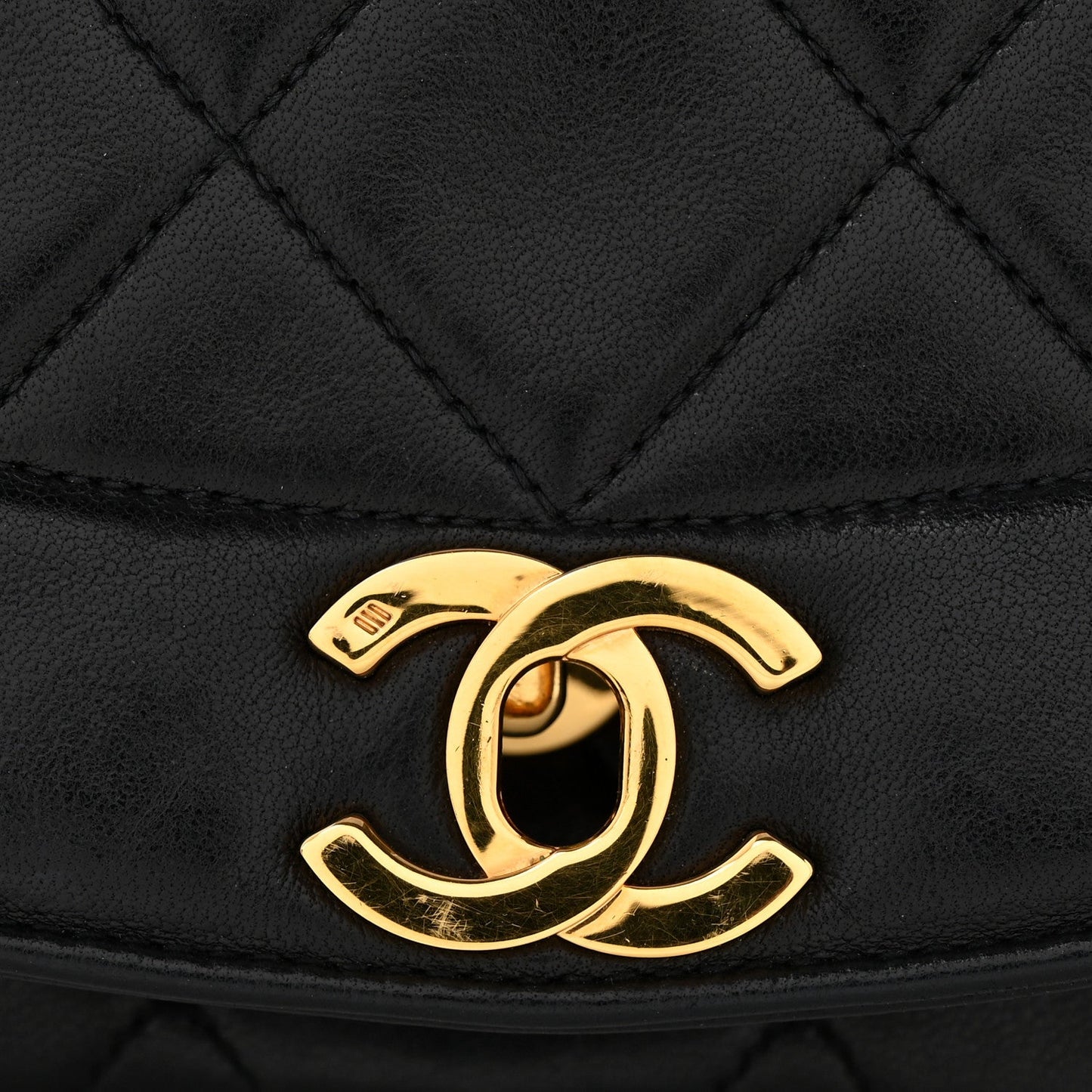 Lambskin Quilted Small Single Flap Black