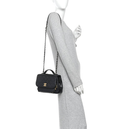 Caviar Quilted Medium Business Affinity Flap Black