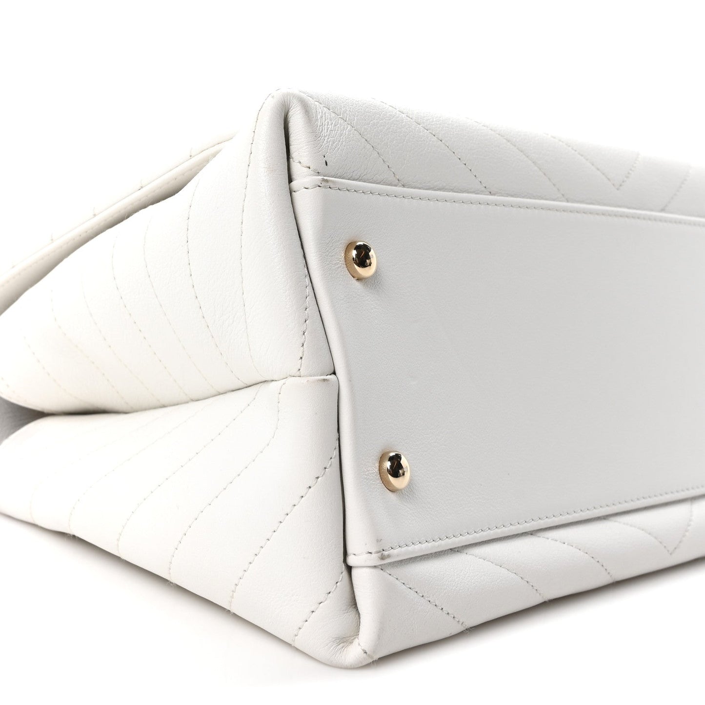 Grained Calfskin Stitched Medium Chevron Chic Top Handle Flap White