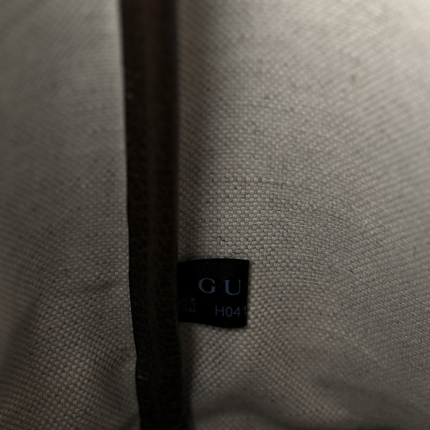 GG Supreme Monogram Textured Calfskin Small Ophidia Shoulder Tote Bag Beige Ebony New Acero