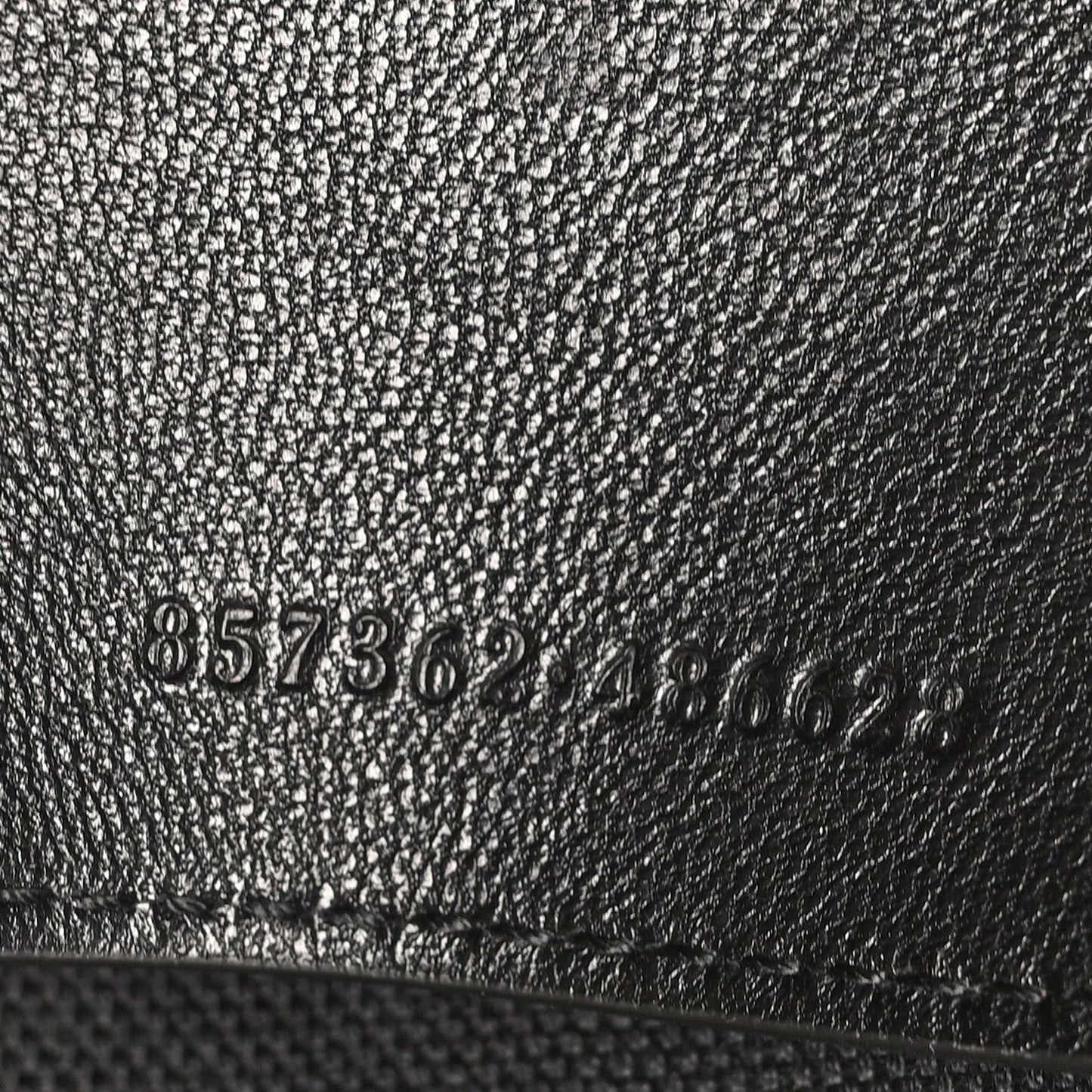 GG Grainy Calfskin Large Chain Shoulder Bag Black