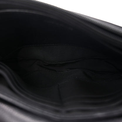 Lambskin Half Moon Wallet On Chain WOC Black
