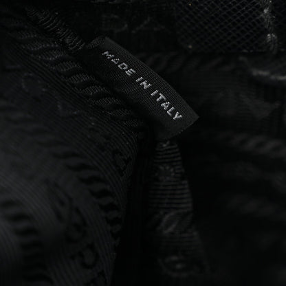 Saffiano Medium Galleria Double Zip Tote Black