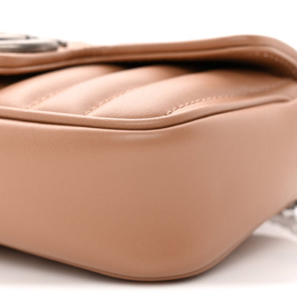 Calfskin Matelasse Aria Super Mini GG Marmont Shoulder Bag Camelia