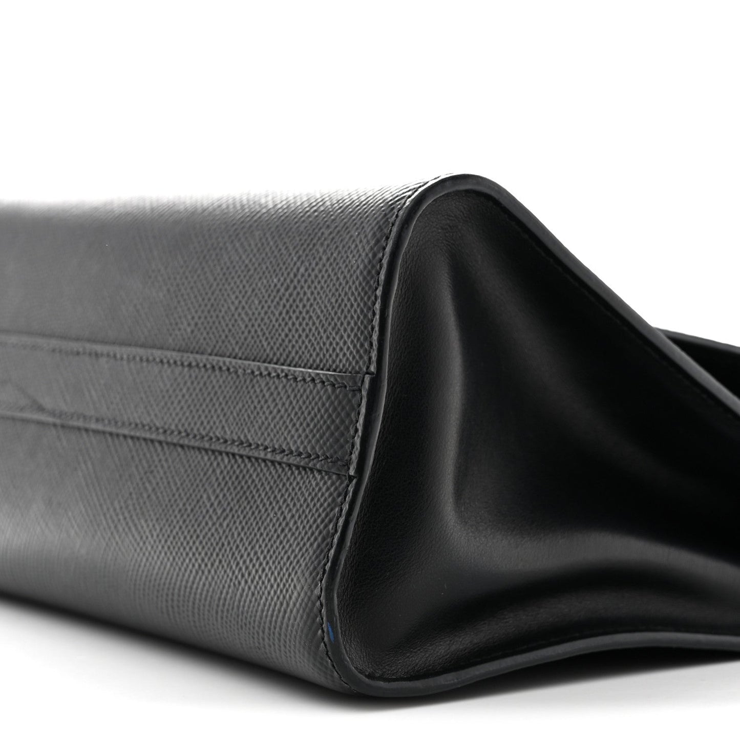 Saffiano Cuir Calfskin Monochrome Envelope Flap Chain Shoulder Bag Black