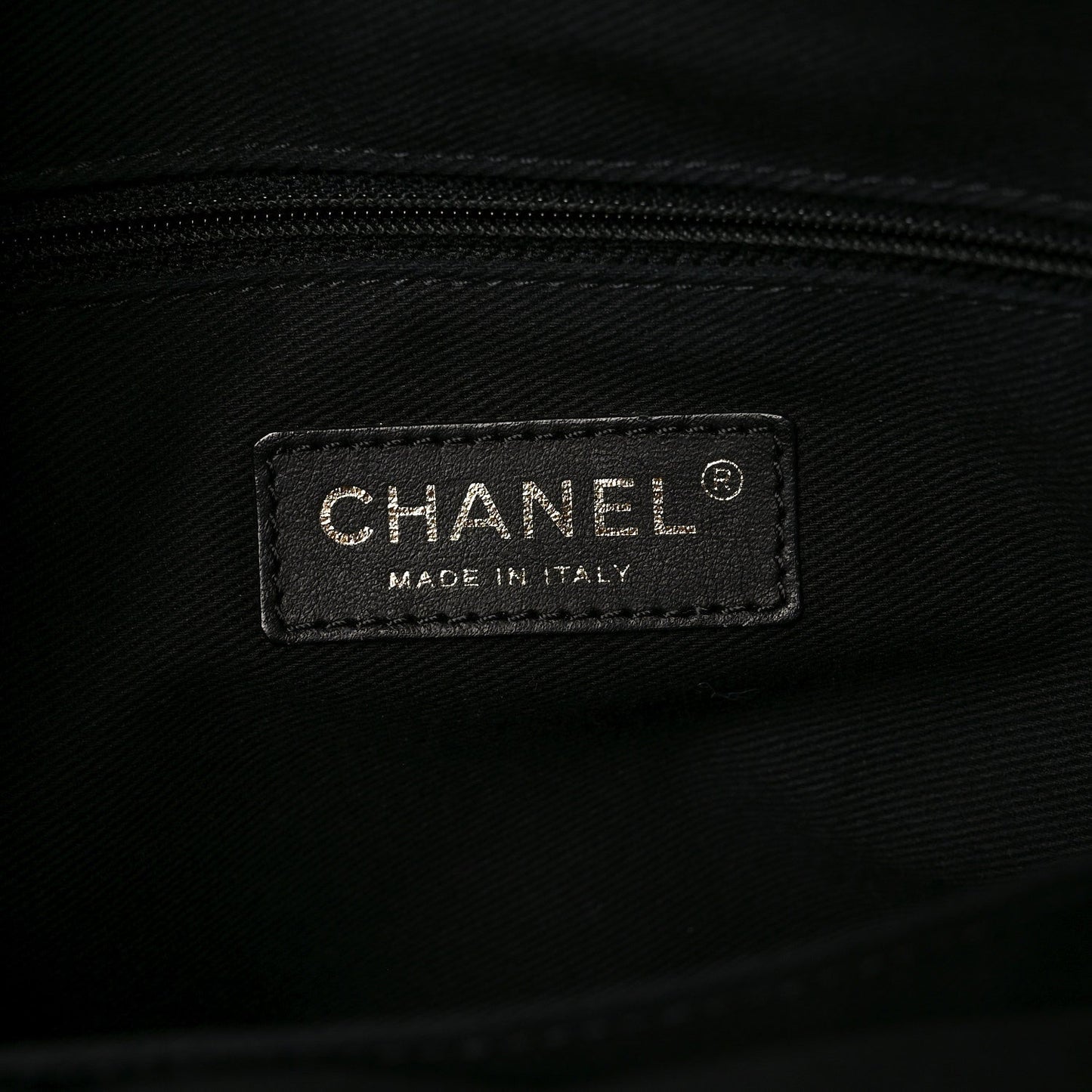 Caviar Quilted CC Timeless Soft Tote Black
