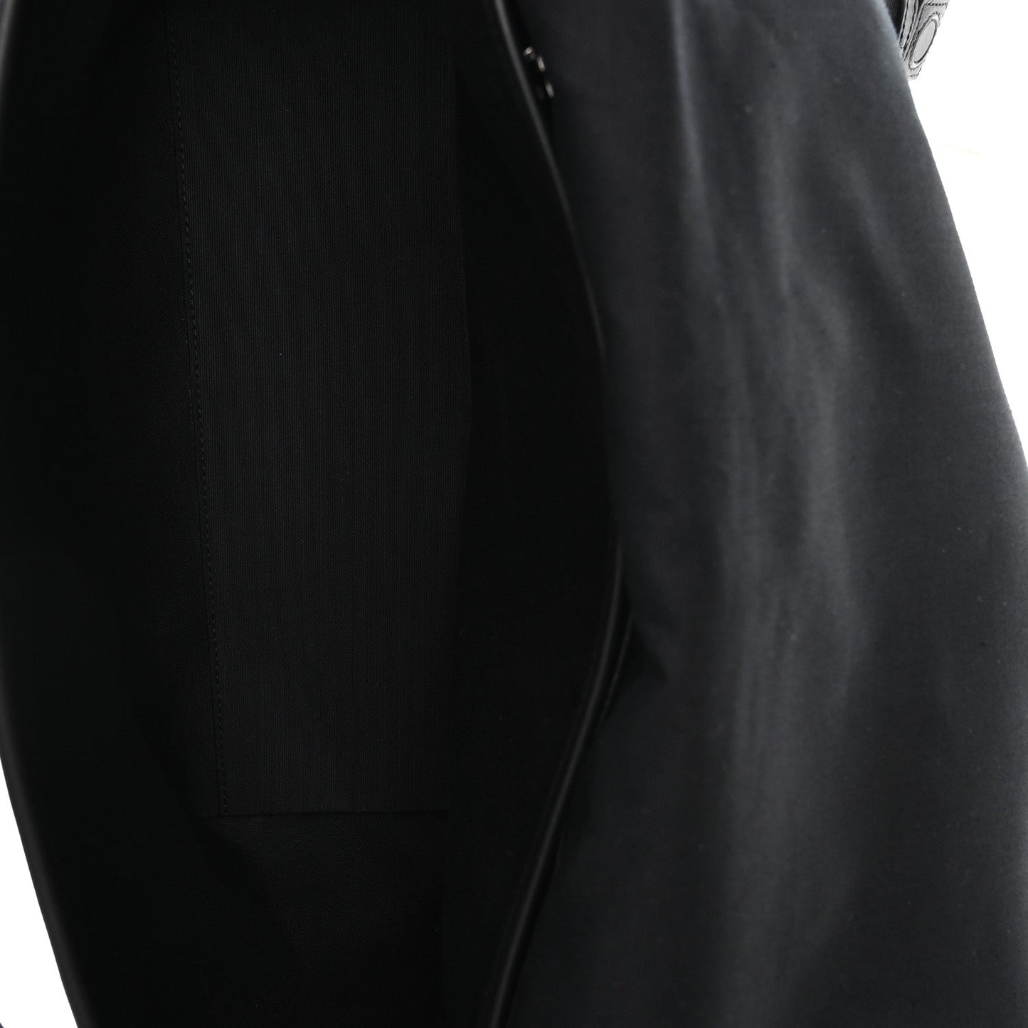 Canvas Embroidered Medium Jett Messenger Black White