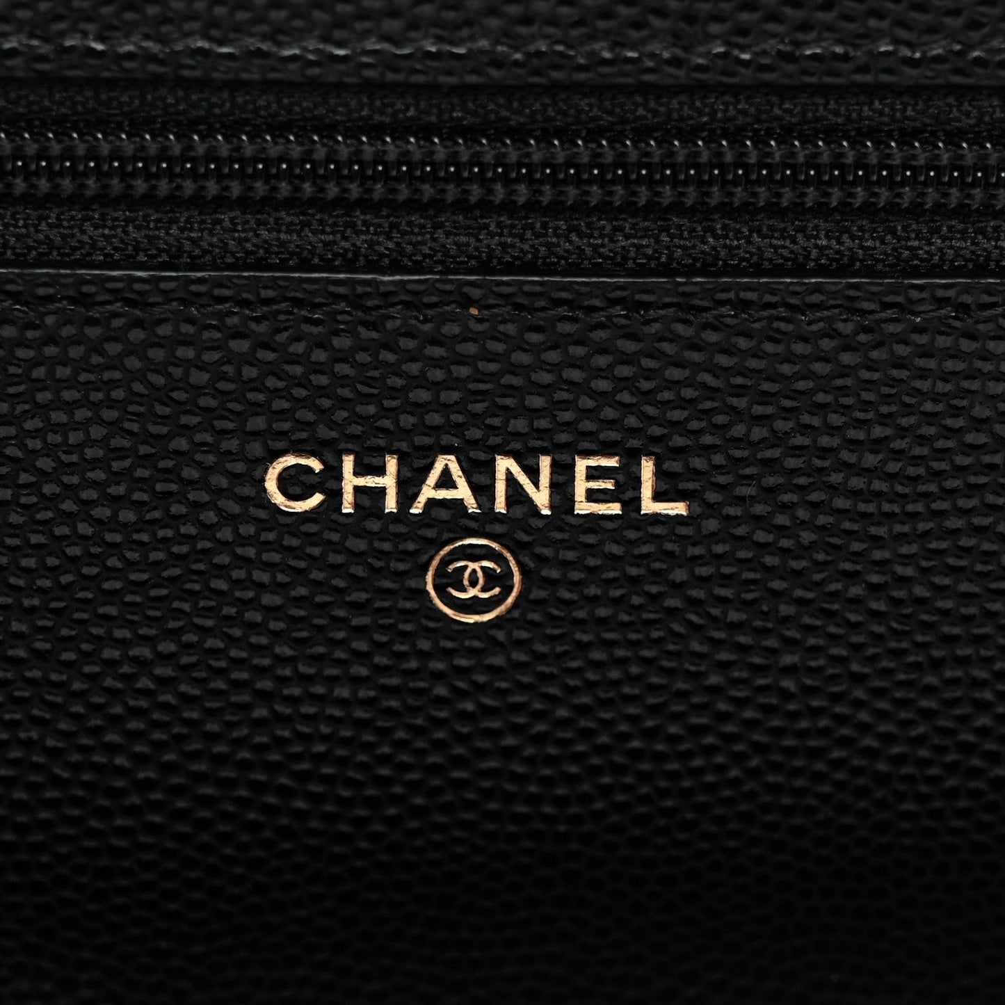 Caviar Quilted Crystal CC Wallet On Chain WOC Black