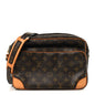 Monogram Nil 28