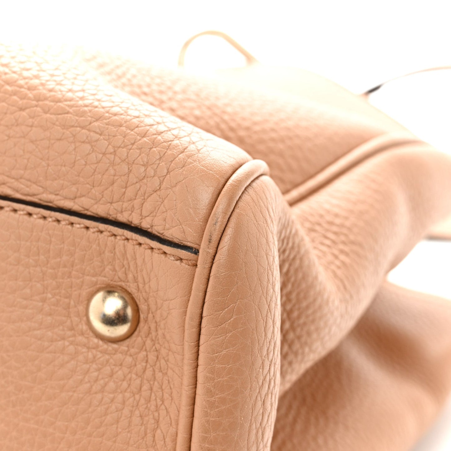 Pebbled Calfskin Medium Bamboo Shopper Tote Camelia