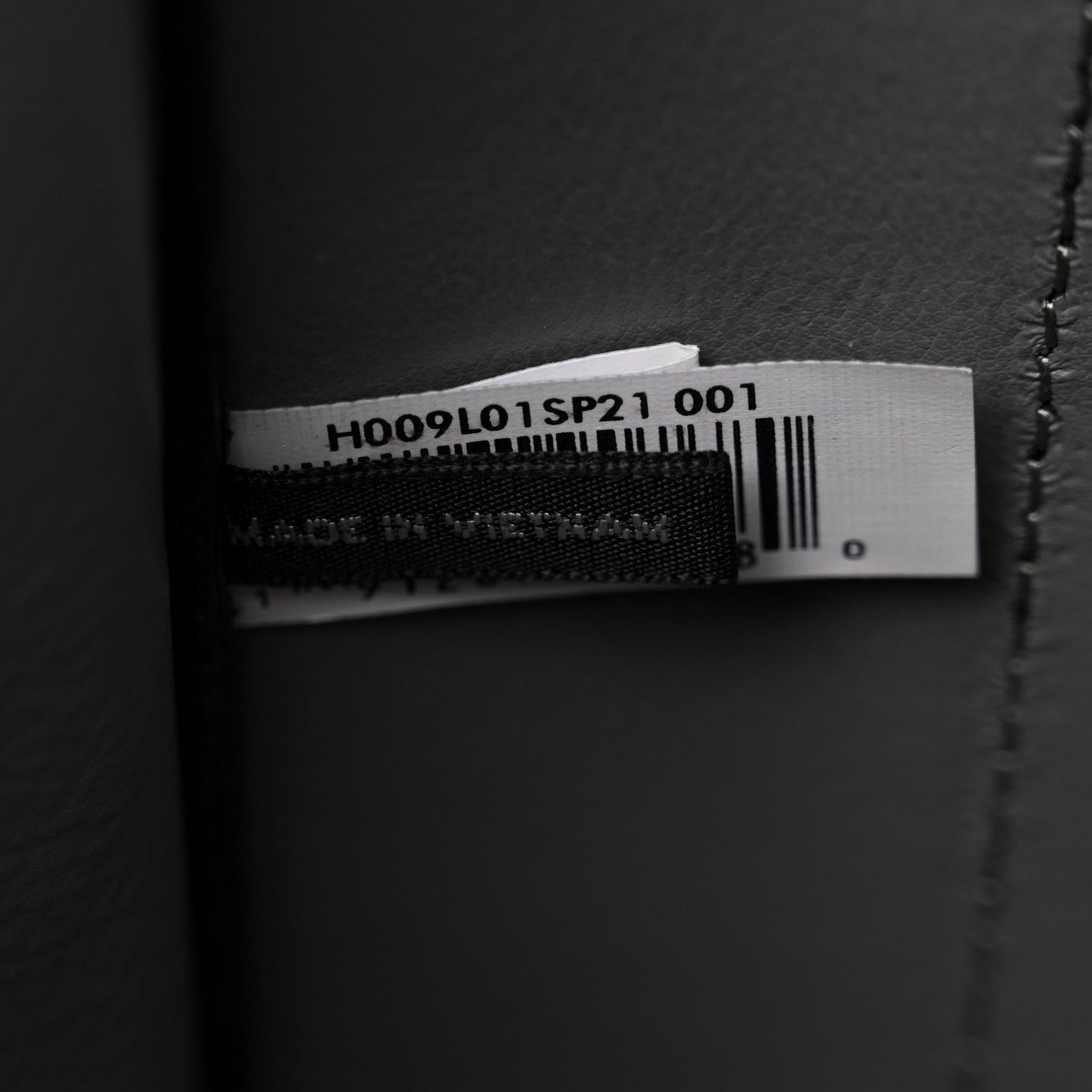 Grained Calfskin Small The Tote Bag Black