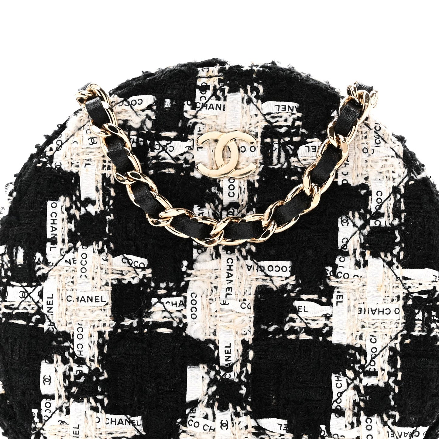 Tweed Quilted Round Clutch With Chain Black Ecru White