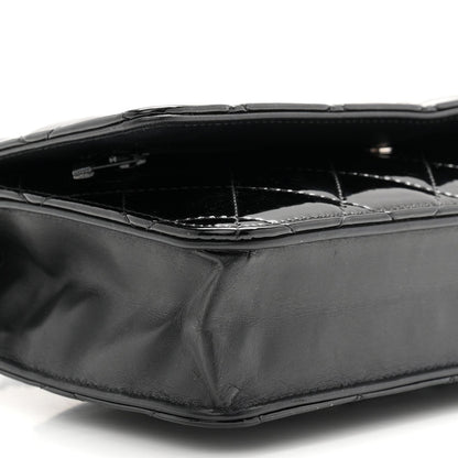 Patent Quilted Wallet On Chain WOC Black