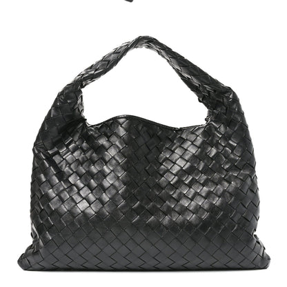 Calfskin Intrecciato Small Hop Black