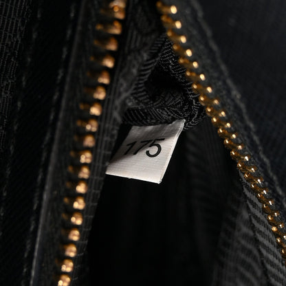 Saffiano Medium Galleria Double Zip Tote Black